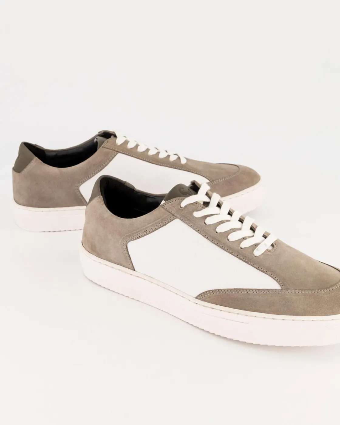 Men Old Khaki Sneakers>Men'S Sizwe Skate Sneaker