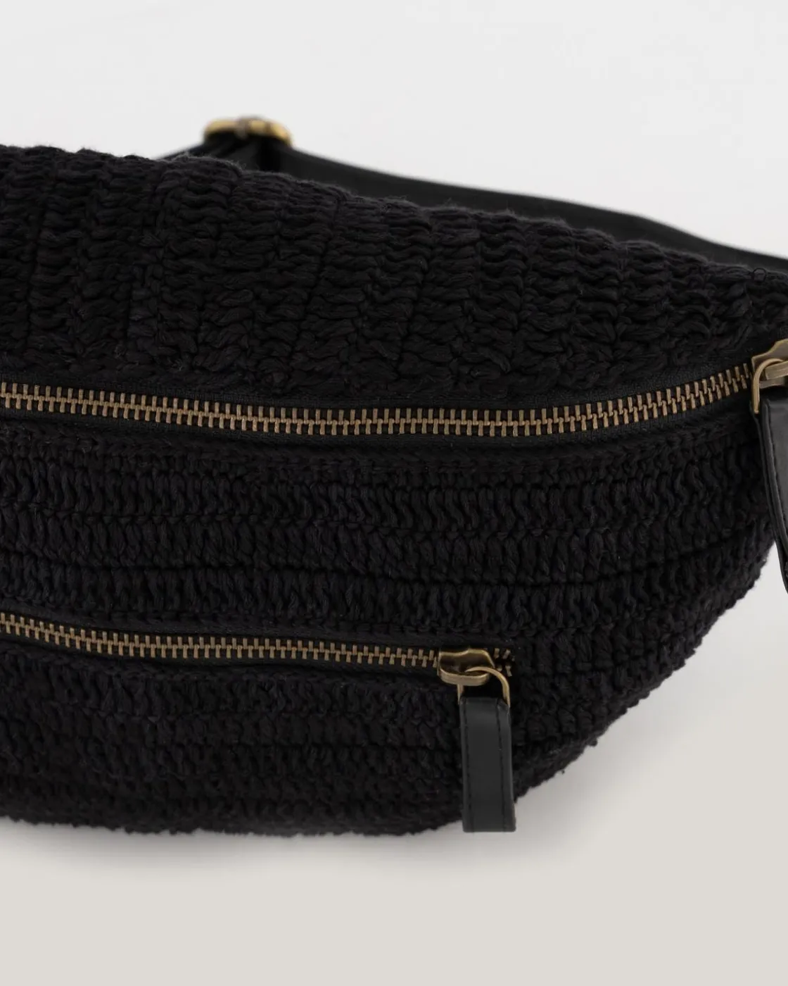 Women Old Khaki Bags & Purses>Unisex Phelida Crochet Crossbody Bag
