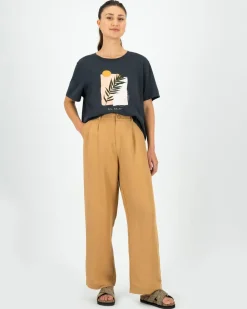 Women Old Khaki Pants><noscript><img width=