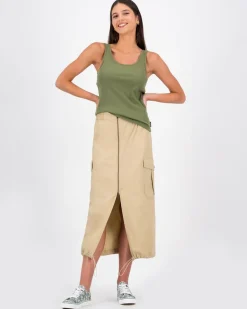 Women Old Khaki T-Shirts & Camis><noscript><img width=