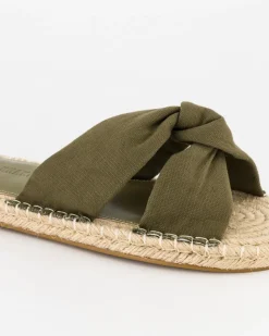 Women Old Khaki Sandals><noscript><img width=